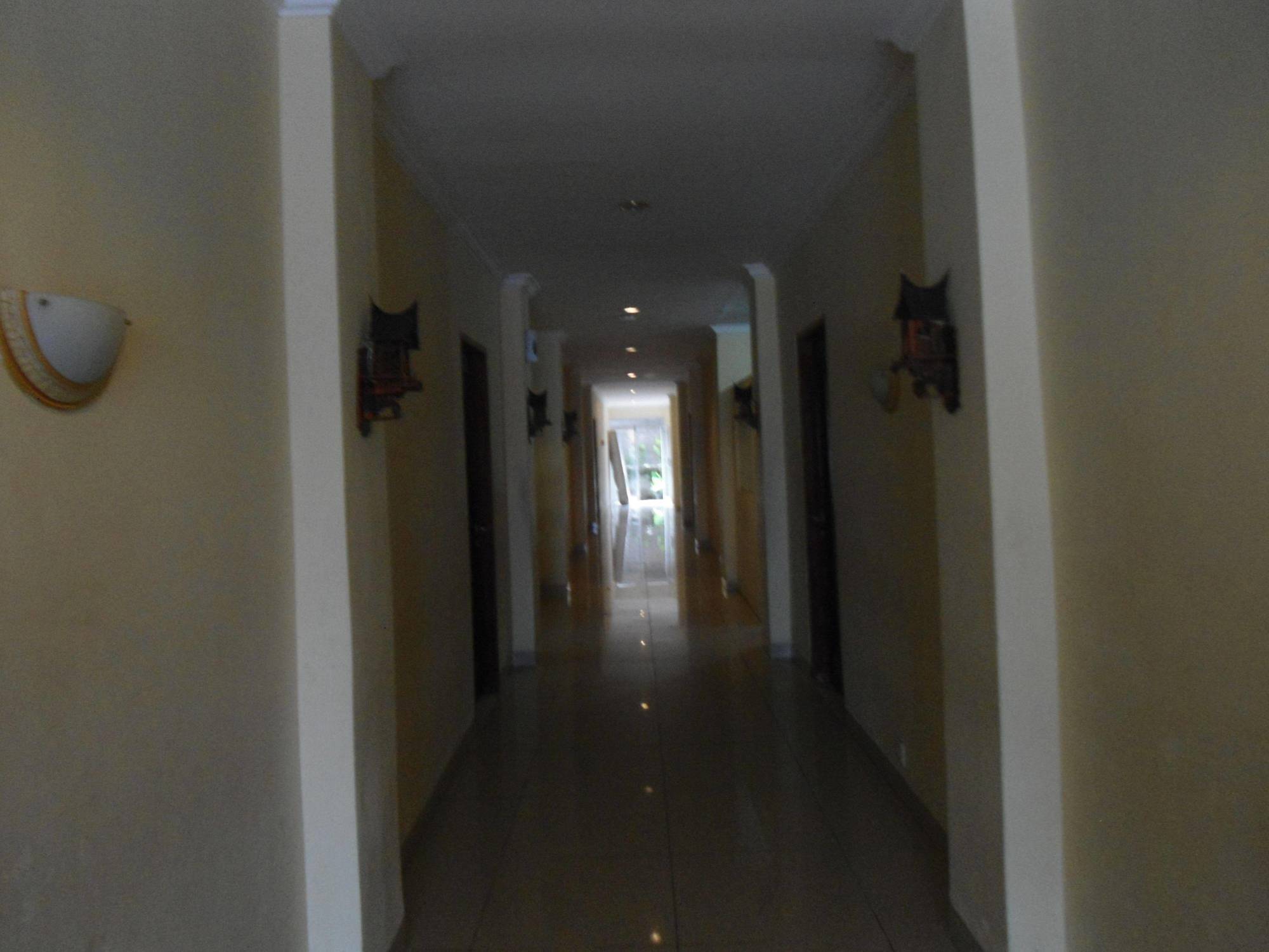 Edotel Minangkabau Padang  Ngoại thất bức ảnh